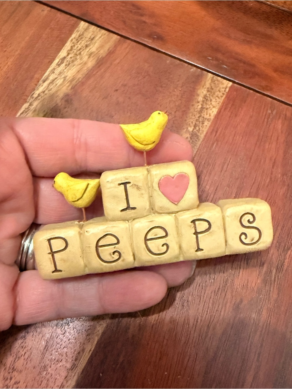 Suzi Skoglund "I Love Peeps” Block Word Saying Yellow Chick Figurine 2009